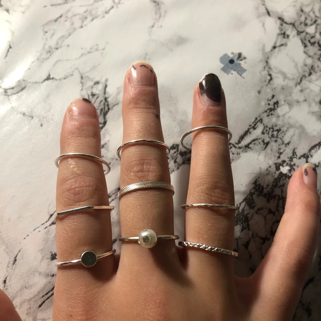 9 Ringar 10kr st  - 90