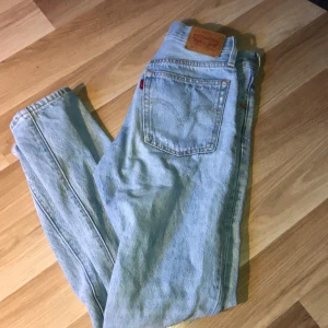 Levis jeans  - Super snygga, 501:or i storlek s 