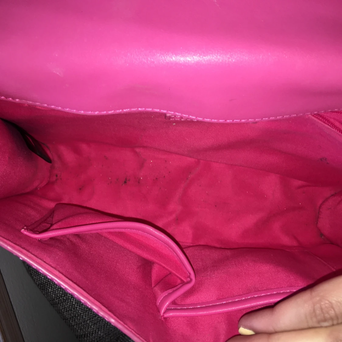 Rosa väska köpt här på Plick - 91