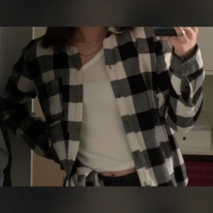 Flanellskjorta  - Flanellskjorta från Hollister