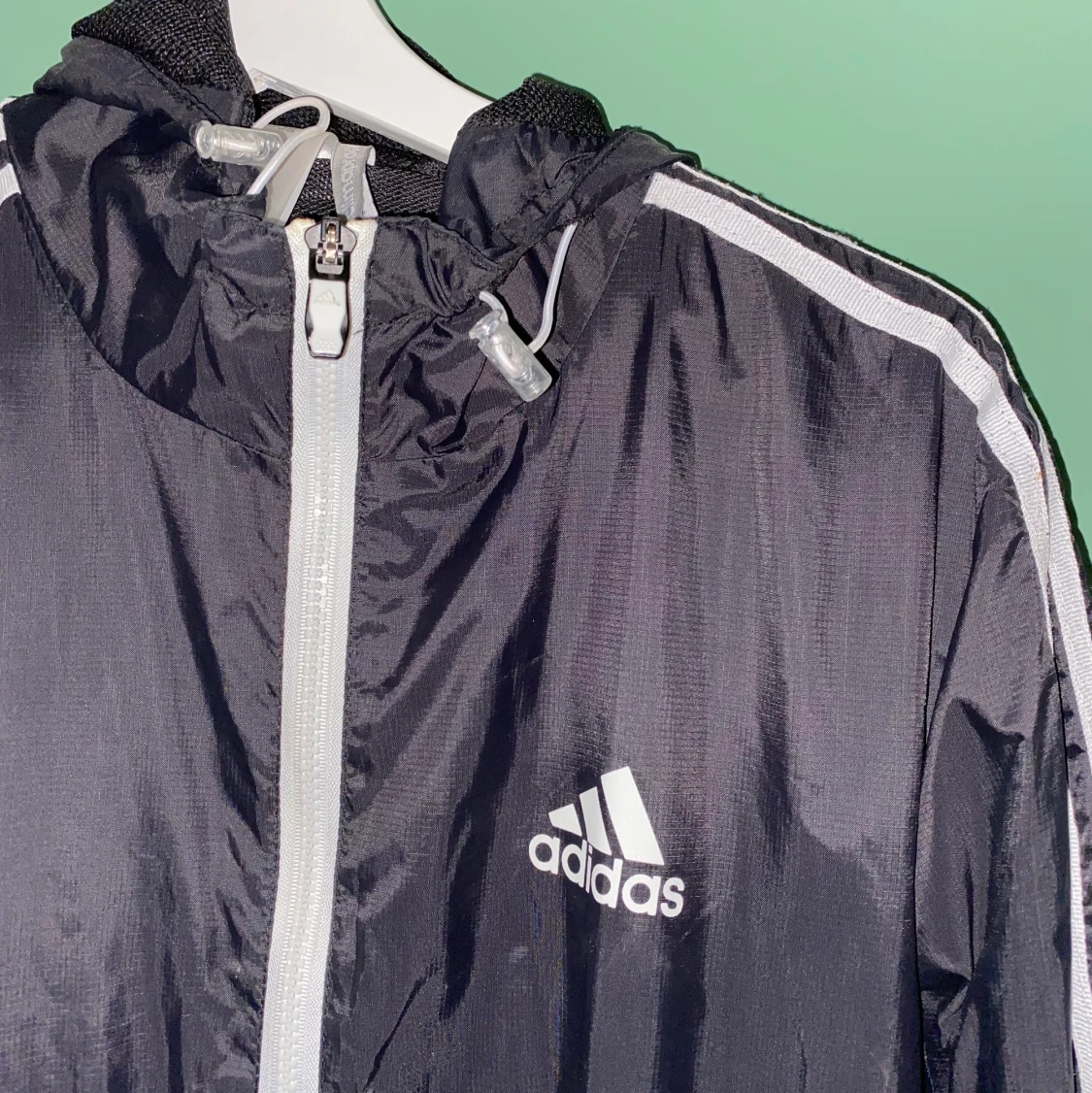 Adidas vindjacka  - 90