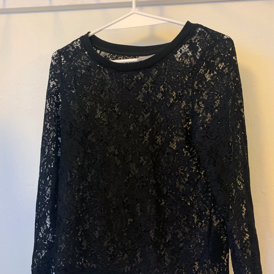 Spets tröja storlek S