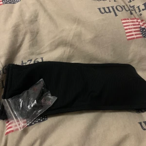 bandeau topp, helt oanvänd!! - Oanvänd bandeau topp