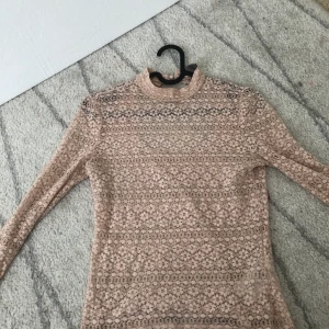 Tröja i storlek S - I jätte fint skick 