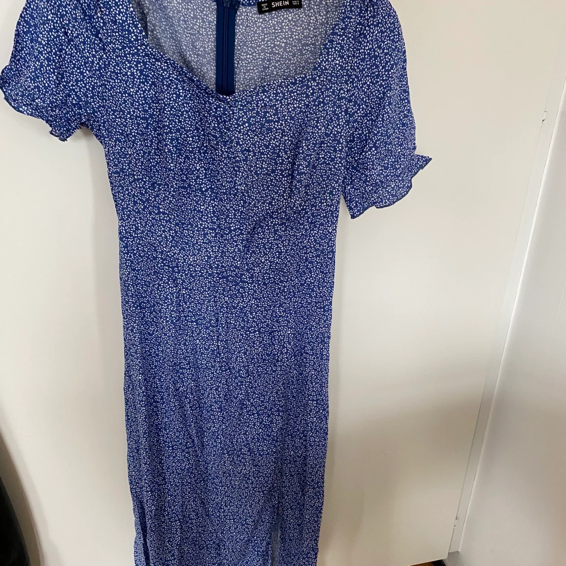 Blommig klänning xs - 90