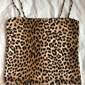 Linne - Från Gina tricot