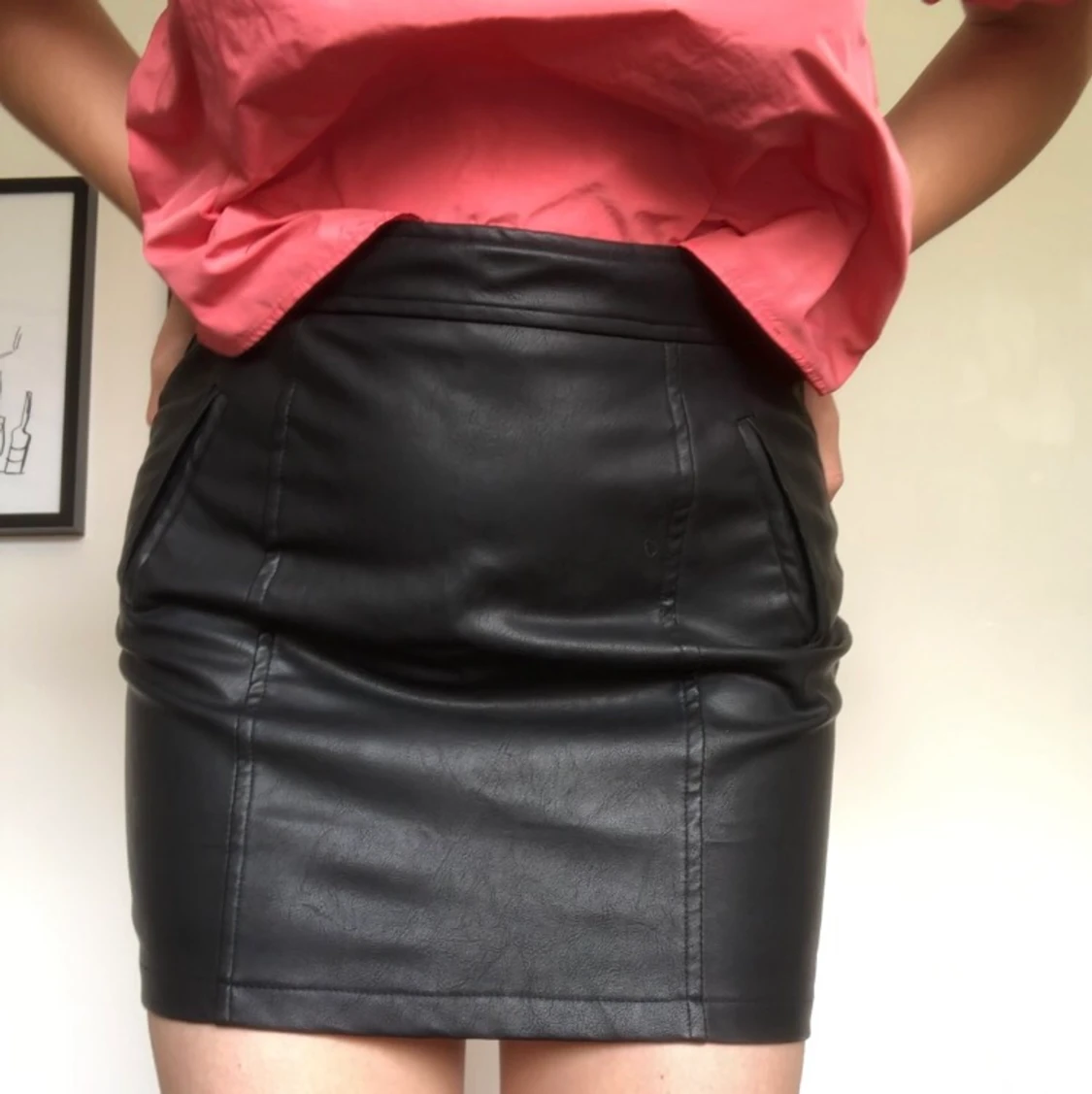 Svart vintage skinnkjol