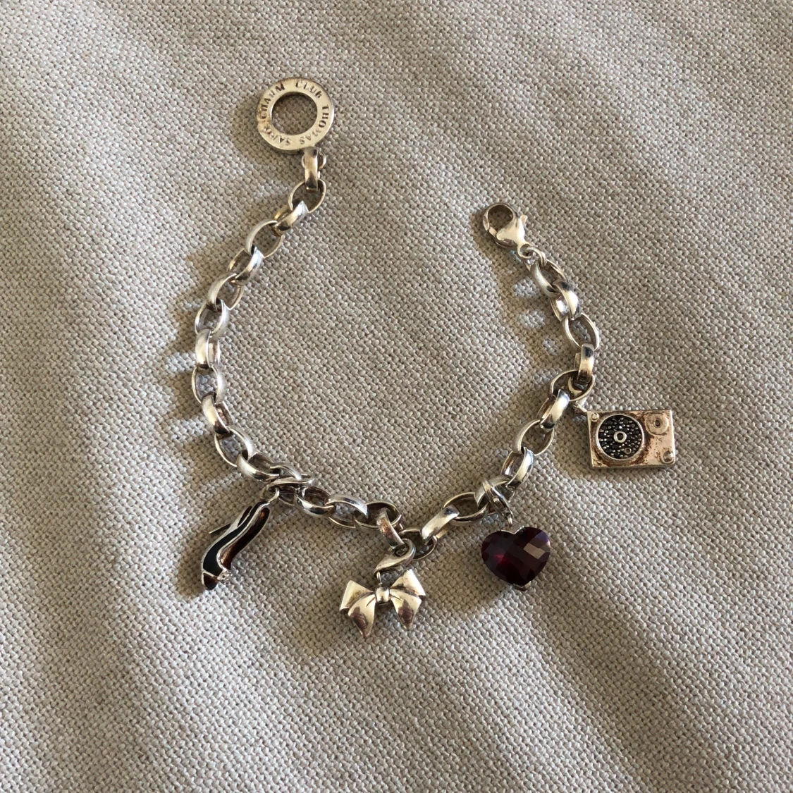 Thomas Sabo armband med berlocker 