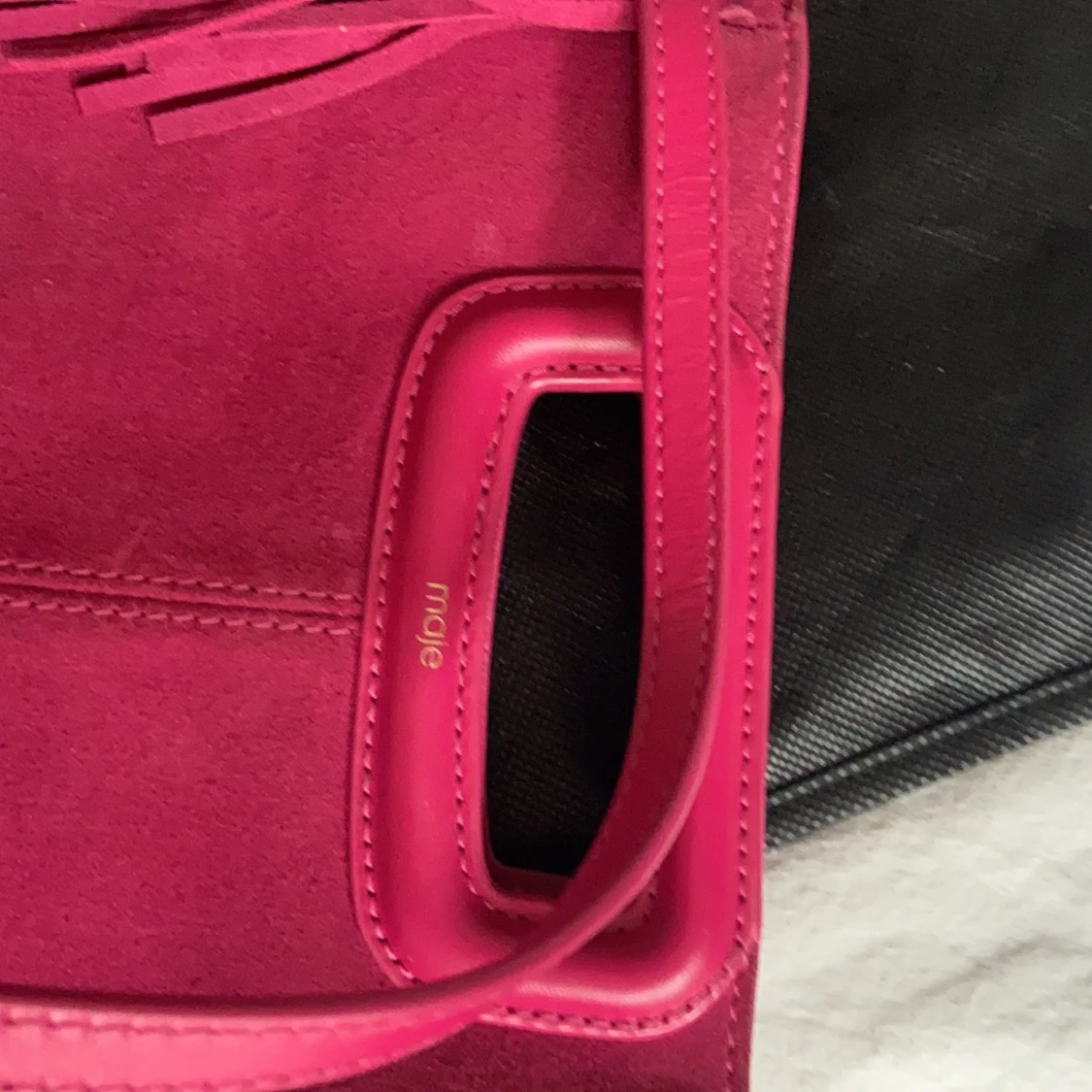 Maje väska i rosa mocka  - 90