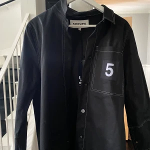 5preview jacka - Tunn jacka som är oanvänd. Köparen står för frakt!