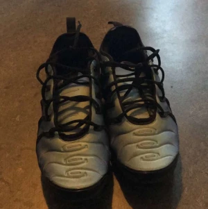 Nike vapormax - Storlek 43. Kan mötas upp i stockholm, annars står köparen för frakt