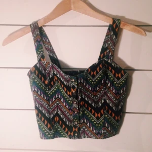  - Magtröja från BIK BOK, använd fåtal gånger