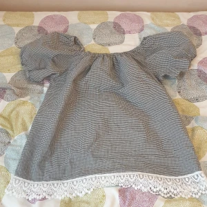 Rutig off shoulder topp - En jätte gullig rutig of shoulder topp