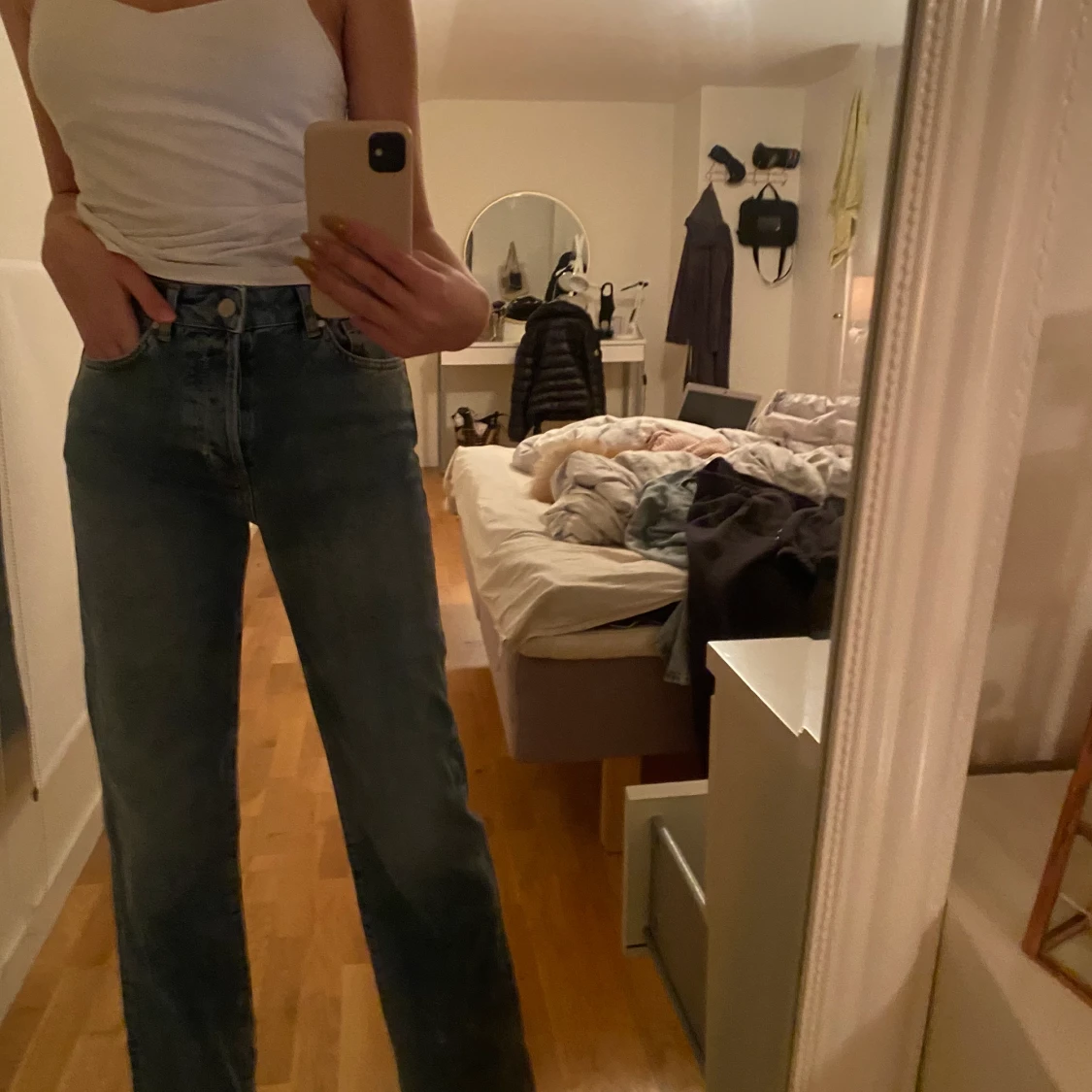 Jeans från bik bok - 91