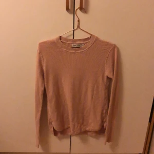 Carin Wester topp  - Mjuk ribbad tröja från Carin Wester 💖