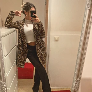 Kappa - Riktigt snygg kappa från Zara, helt oanvänd med lapp kvar. 