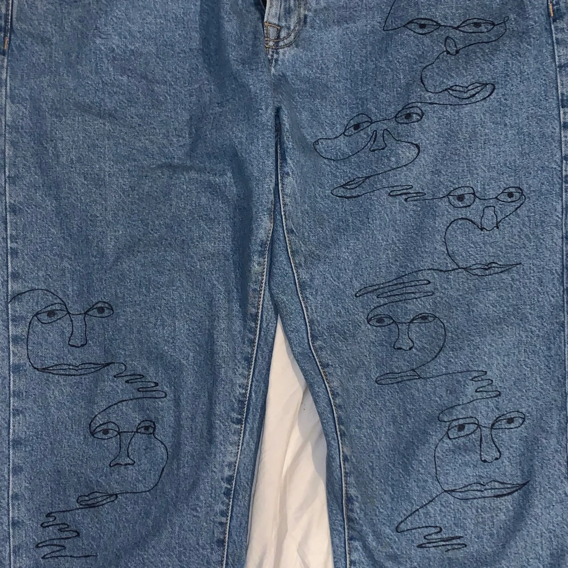 Jeans med cool design - 90