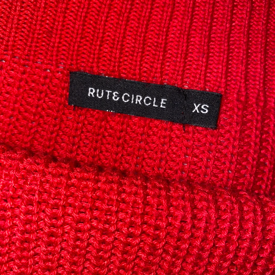 Röd stickad tröja  - 90