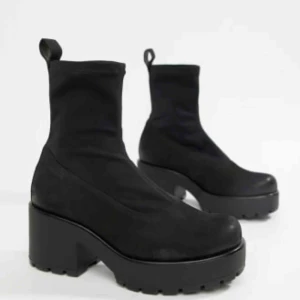  - Använda 2 ggr men säljs pga lite för stora. Möts helst upp i Göteborg. 