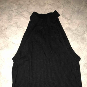  - Aldrig använd polotröja i ribbat tyg!! 