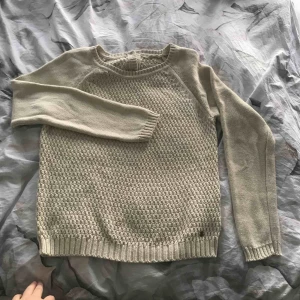  - Tröja från esprit, mycket gott skick.