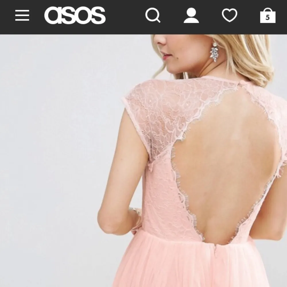 Bilder ifrån ASOS för klänningarna från min tidigare annons.. Klänningar.