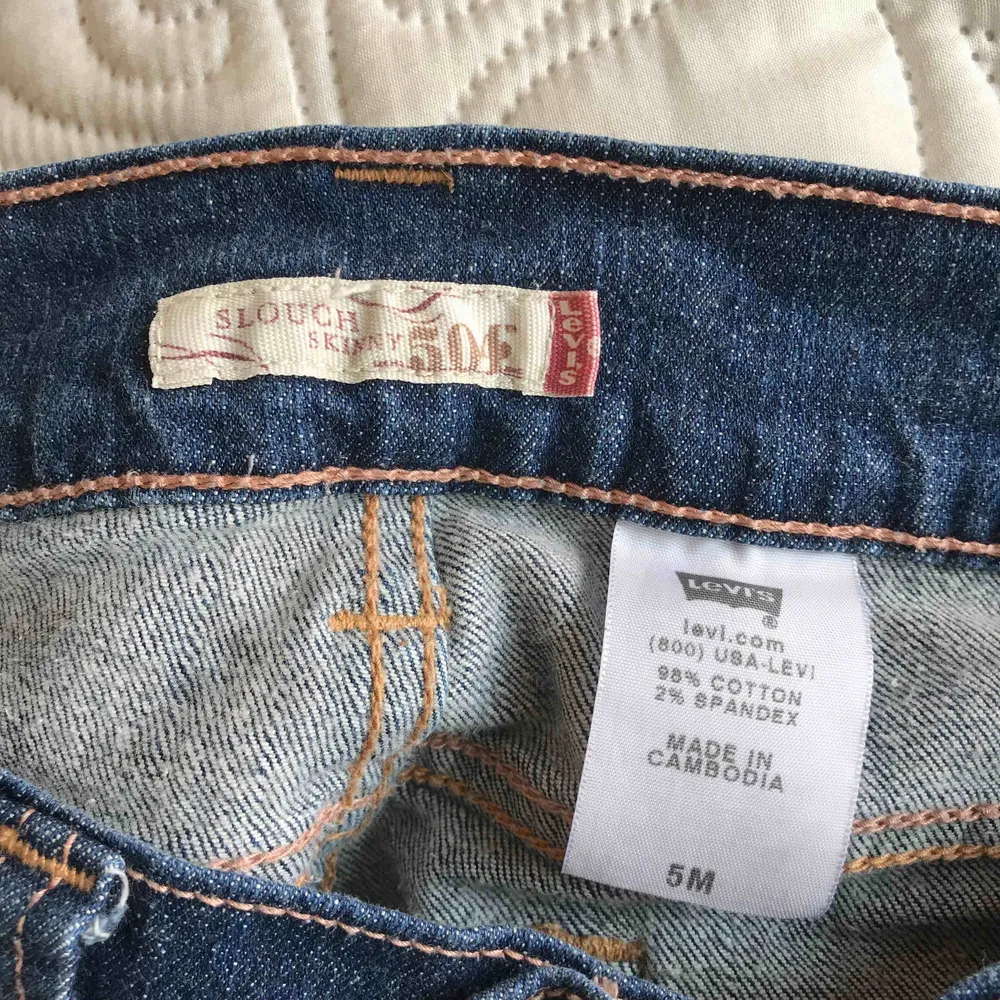 Levis modell slouch skinny 504 Hämta i Majorna eller jag kan skicka. Jeans & Byxor.