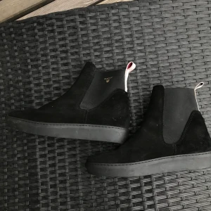 Gant skor strl 42 - Använda 2 gånger! Helt nyskick perfekt inför hösten!