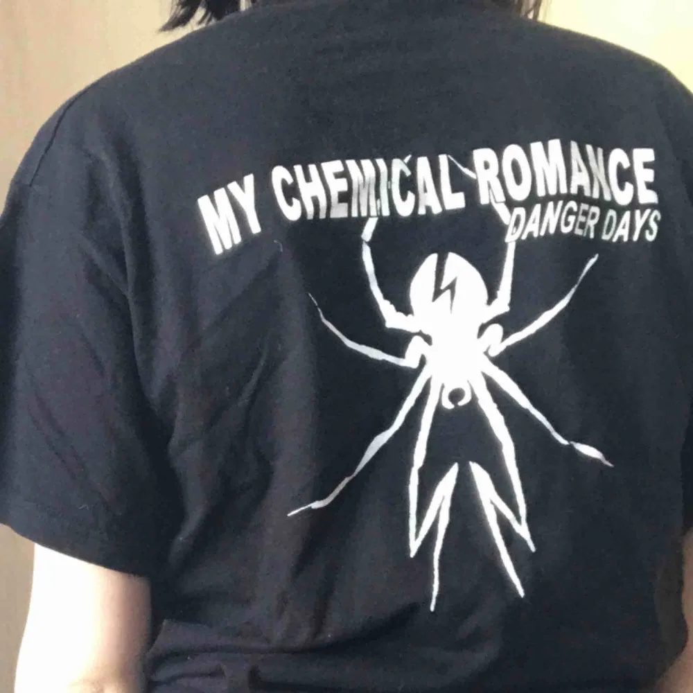 My Chemical Romance t-shirt i strl M. Frakt ingår i priset✨. T-shirts.