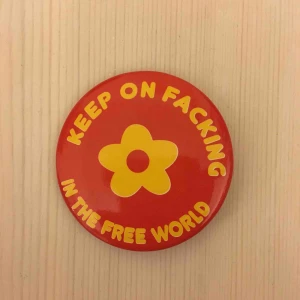  - Pin från någon marknad, bjuder på frakten