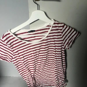 Randig topp - sitter fint