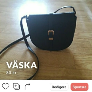 Väska  - Stilig väska knappt använd 
