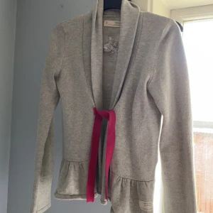 Odd Molly  - Stl 1 lite nopprig men i övrigt fint skick. Passar s/m 