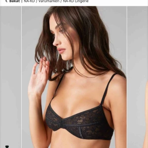  - Helt ny spets topp/ bh från NAKD, lappen sitter kvar och den är därav såklart helt oanvänd! Du betalar 15kr frakt!💕❤️