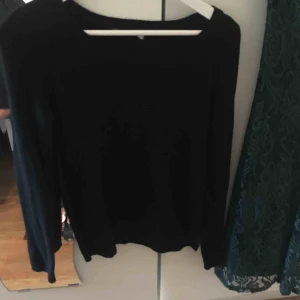  - Kashmir tröja svart