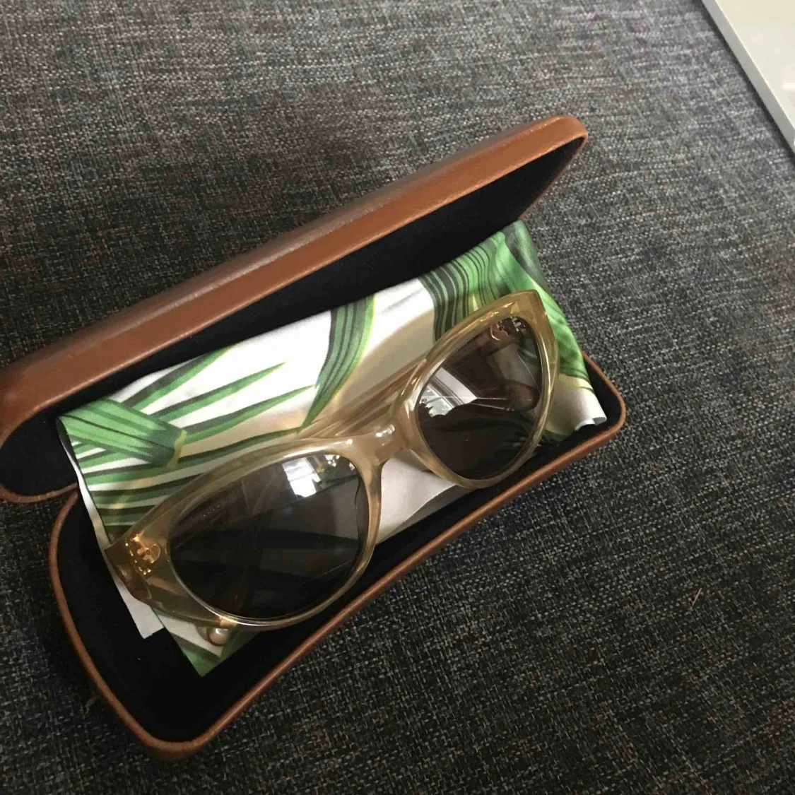 Garret Leight solglasögon - 91