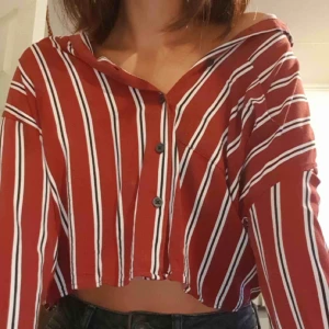  - Superfin skjorta från Bershka!! Frakt tillkommer💕💕