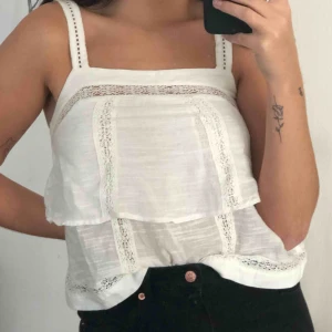  - Blus från Zara! Dm vid intresse 🥰