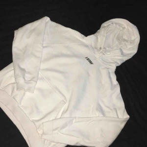  - Hoodie från Carlings. Aldrig använd! Nypris: 400