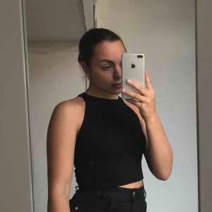  - Crop top från 
