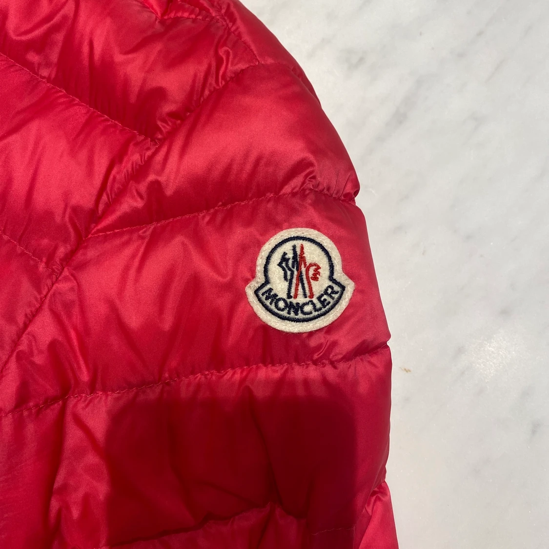 Moncler jacka i strl 1 - 90