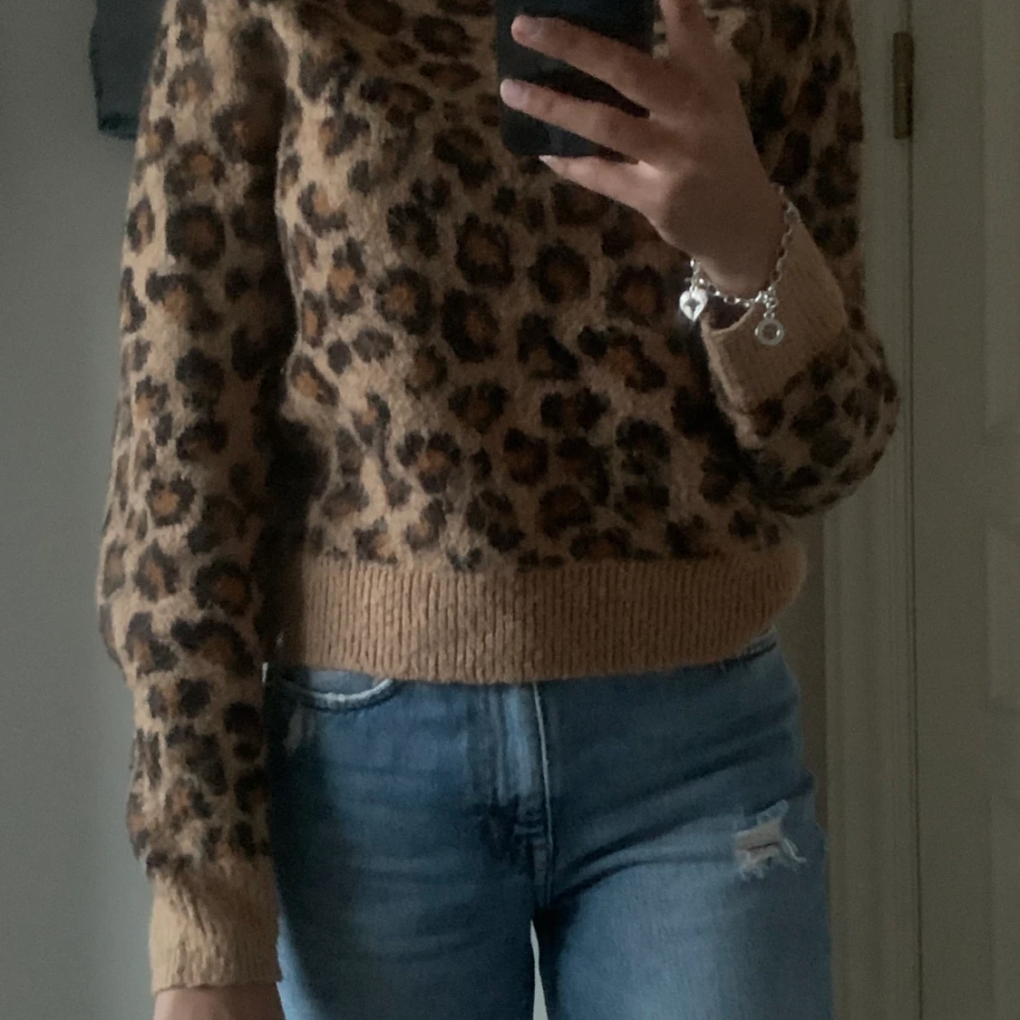 Leopardmönstrad stickad tröja 