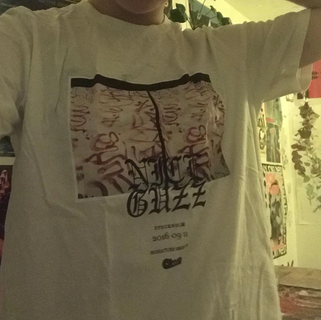 Caliroots, vit t-shirt med tryck