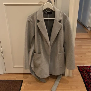 Zara jacka - Kappa från zara, intill oanvänd 