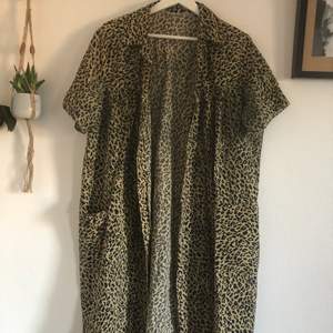 Leopard print dress, size XL-XXL