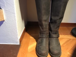 Stövlar - Stövlar, Johnny bulls