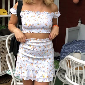 Xs - Superfint set från bikbok! Använt 2 gånger 😺 frakt tillkommer! Kolla även in min profil då jag lagt upp maaassa nytt fint!!