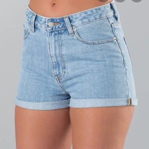 Shorts  - Testade