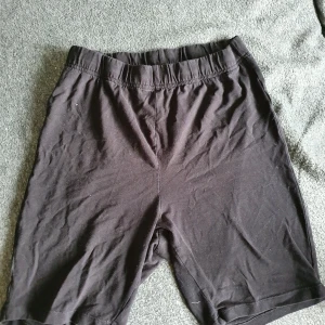 Cykel shorts  - Helt nya.