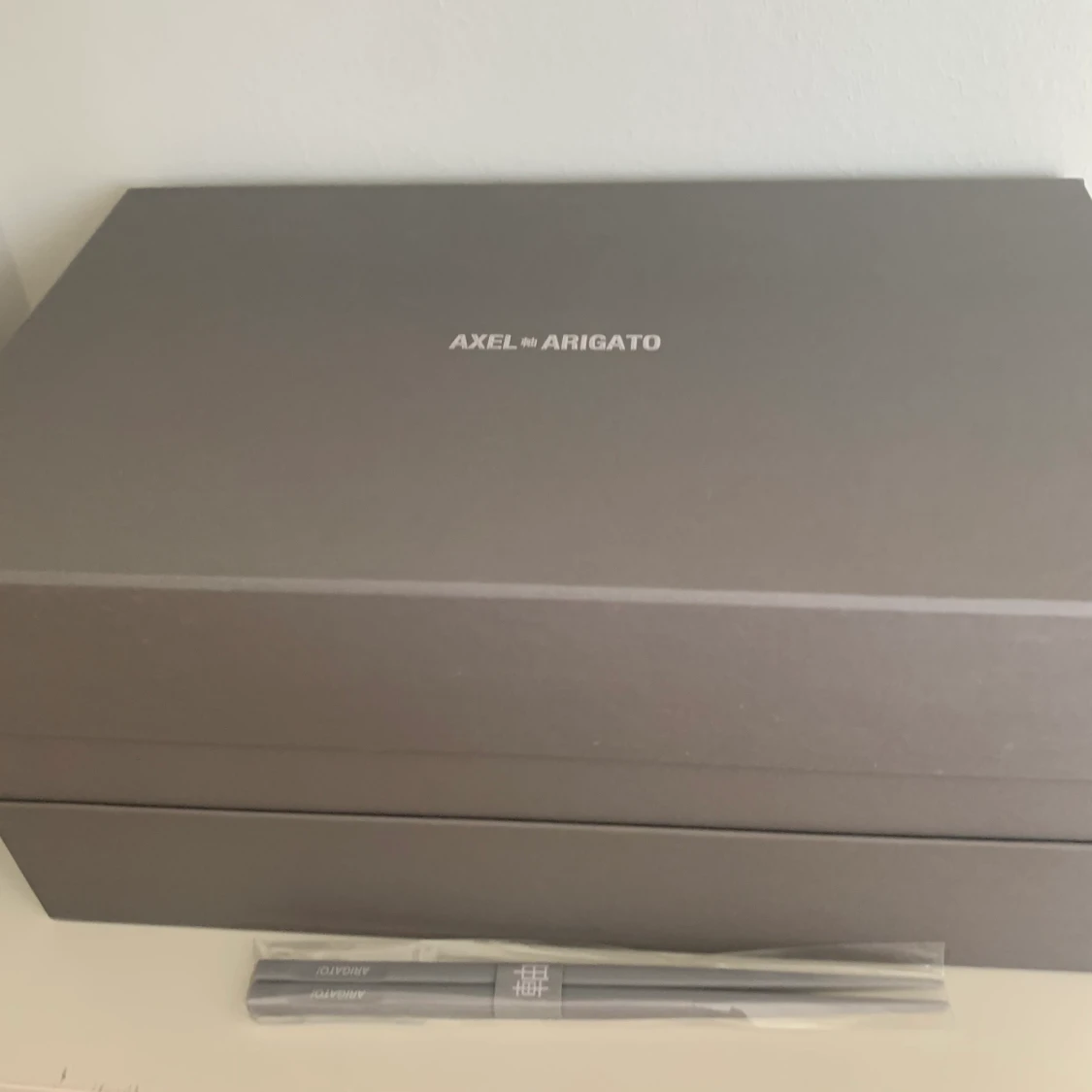 Axel arigato( typ nya - 90